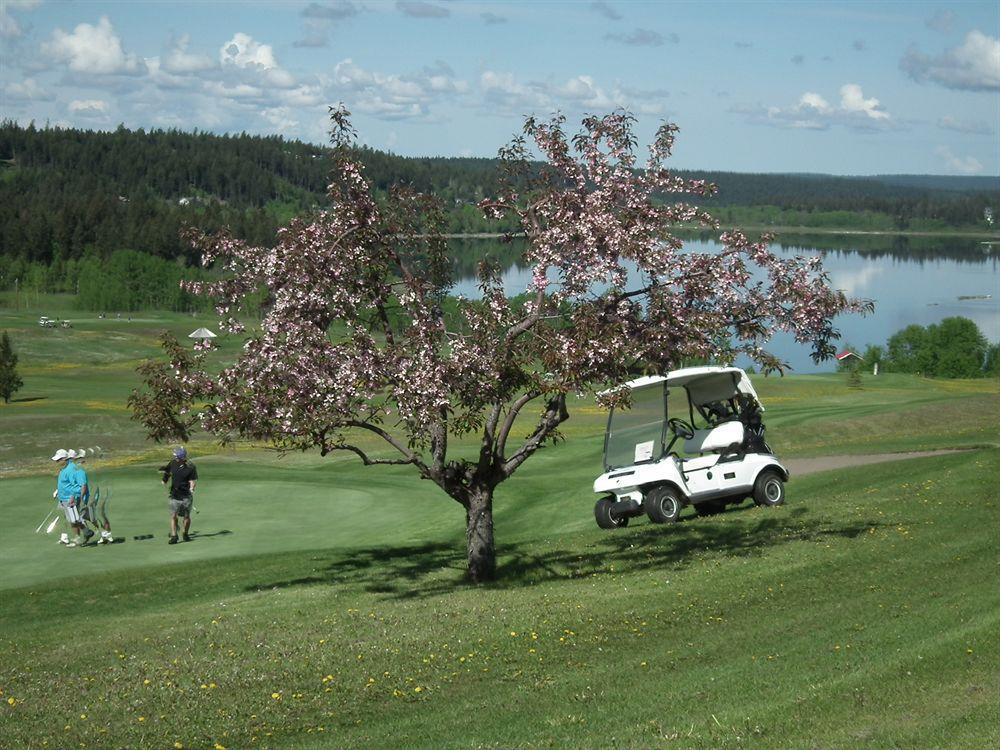 The 108 Golf Resort 108 Mile Ranch Exterior foto